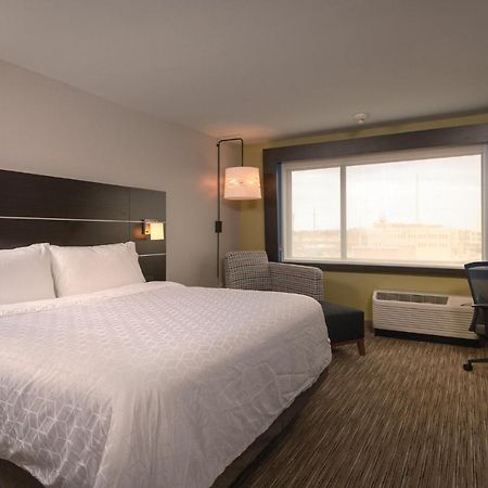 Holiday Inn Express & Suites - Tulsa Downtown - Arts District, An Ihg Hotel Eksteriør billede