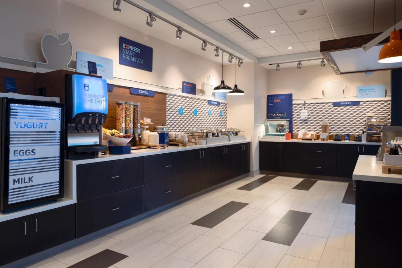 Holiday Inn Express & Suites - Tulsa Downtown - Arts District By Ihg Eksteriør billede