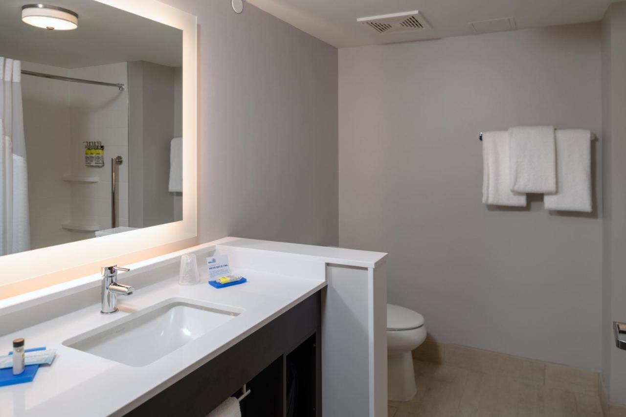 Holiday Inn Express & Suites - Tulsa Downtown - Arts District By Ihg Eksteriør billede