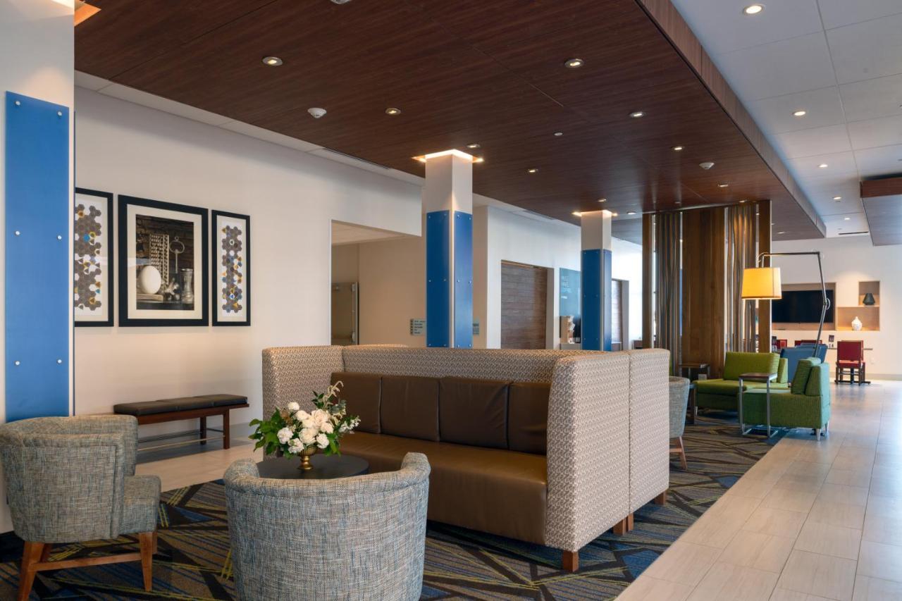 Holiday Inn Express & Suites - Tulsa Downtown - Arts District By Ihg Eksteriør billede